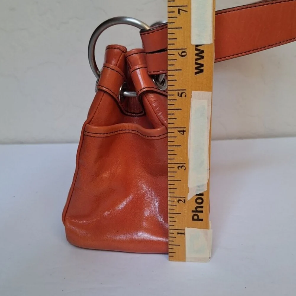 Vintage Kenneth Cole Leather Shoulder Bag Baguette Wide Strap Coral Pink